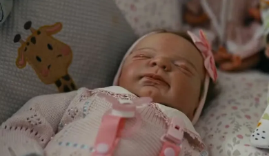 Projeto de lei quer barrar uso de bebês reborn para furar fila em atendimentos na Paraíba