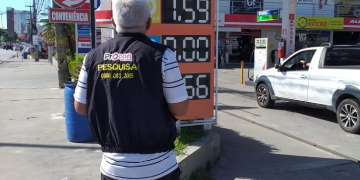 Procon-JP fiscaliza postos de combustíveis por aumento de R$ 0,40 no preço da gasolina no final de semana