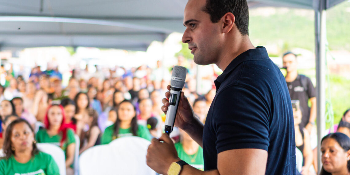 Lucas Ribeiro descarta recuar e reafirma que quer disputar o Governo da Paraíba em 2026