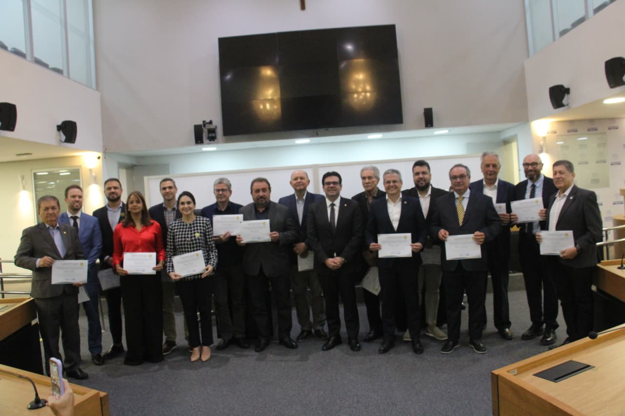 ALPB entrega Medalha de Mérito Celso Furtado ao Farol de Desenvolvimento da Paraíba