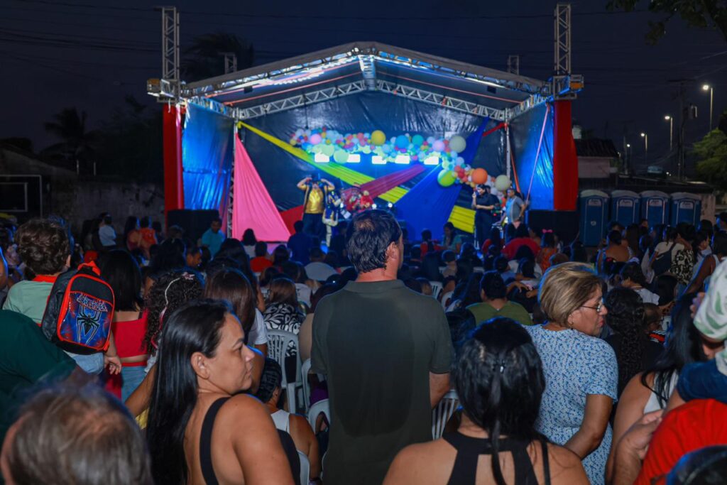 Cabedelo celebra o Dia das Crianças com arte, alegria e muita diversão na Praça Getúlio Vargas