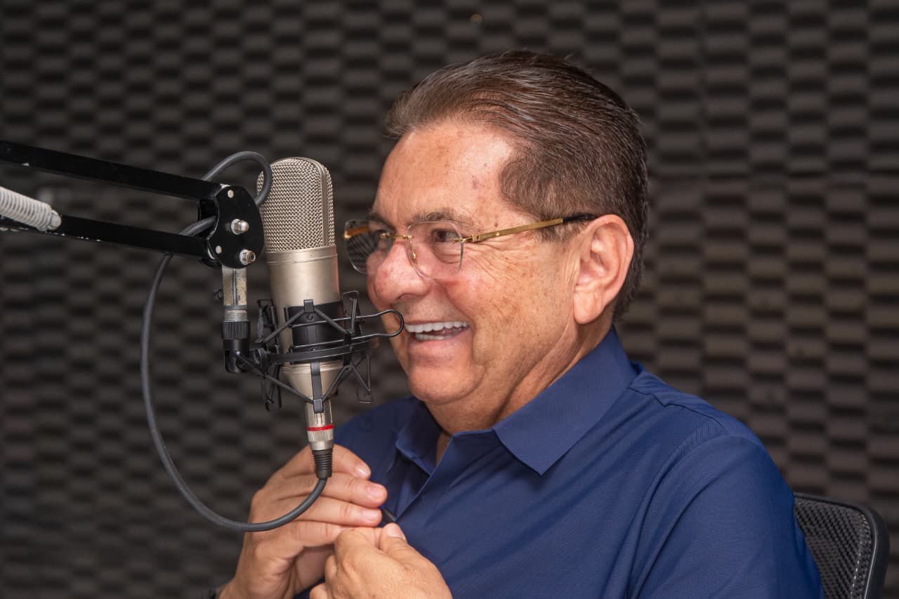 Adriano diz que sua candidatura ao governo representa conquista do povo nos espaços de poder