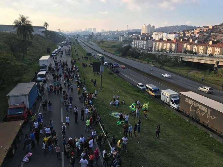 Retrospectiva: na área de transportes, Câmara aprovou anistia de multas aplicadas a caminhoneiros – Notícias