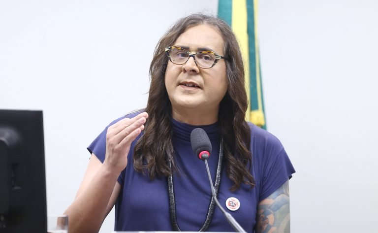 Comissão aprova política nacional para ampliar educação de jovens e adultos – Notícias