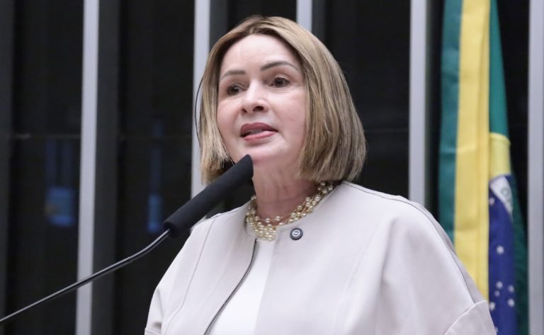 Comissão aprova campanha nacional para incentivar inclusão de pessoas com deficiência nas escolas – Notícias Comissão aprova campanha nacional para incentivar inclusão de pessoas com deficiência nas escolas – Notícias
