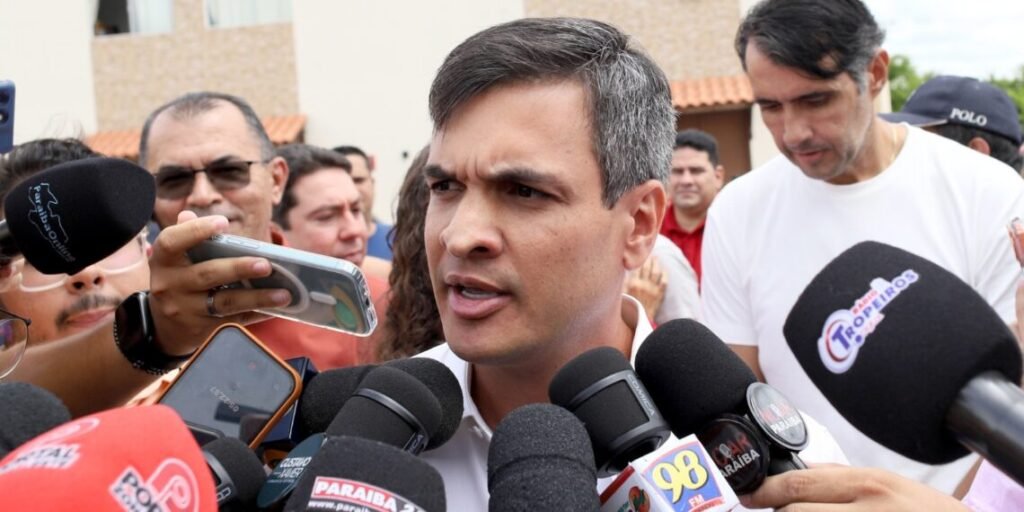 Vice de Cícero, Diogo Cunha Lima declara R$ 500 mil em espécie; patrimônio chega a R$ 4,1 milhões