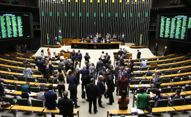 Câmara aprova aumento do limite do MEI e perdão de dívidas; veja votos da Paraíba