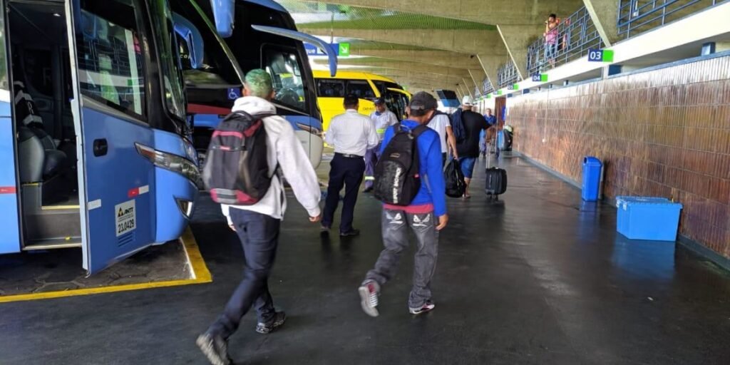 Eleitores podem emitir passagens gratuitas para votar na Paraíba; veja as datas e as regras